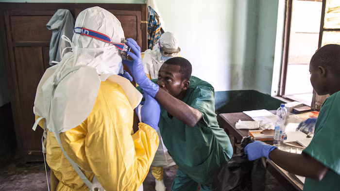 Nouvelle alerte sanitaire en RDC : une 17e épidémie d’Ebola déclarée sur fond de mutation virale suspectée
