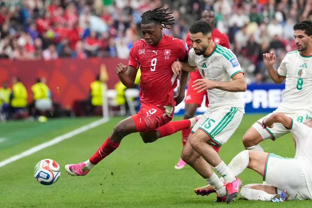 La Suisse stoppe le rêve algérien et file en huitièmes de finale